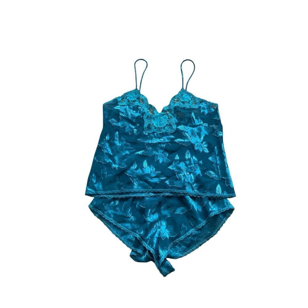 Vintage Sleep Solutions Satin‎ Pajama Set – Size M